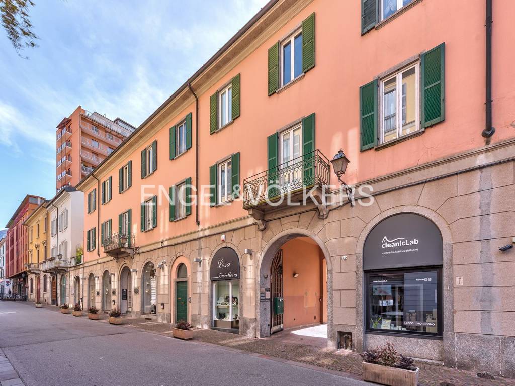Appartamento a Lecco in Via Carlo Cattaneo - Foto 3