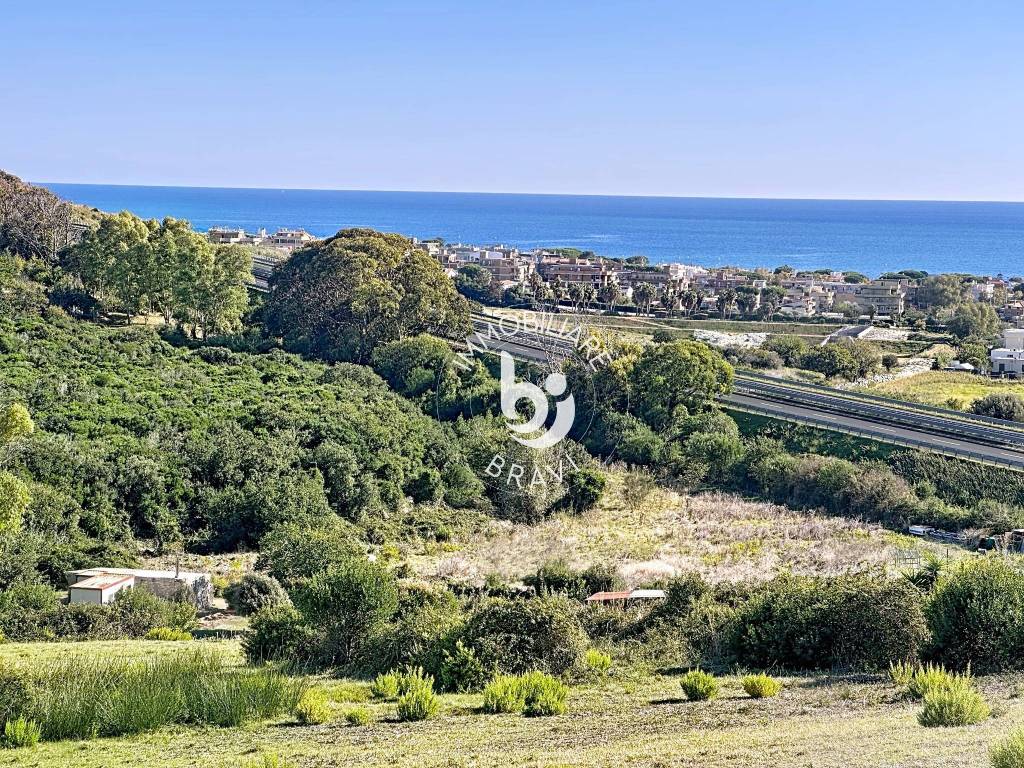 Terreno a Santa marinella in Strada Rimessa della Guardiola - Foto 2