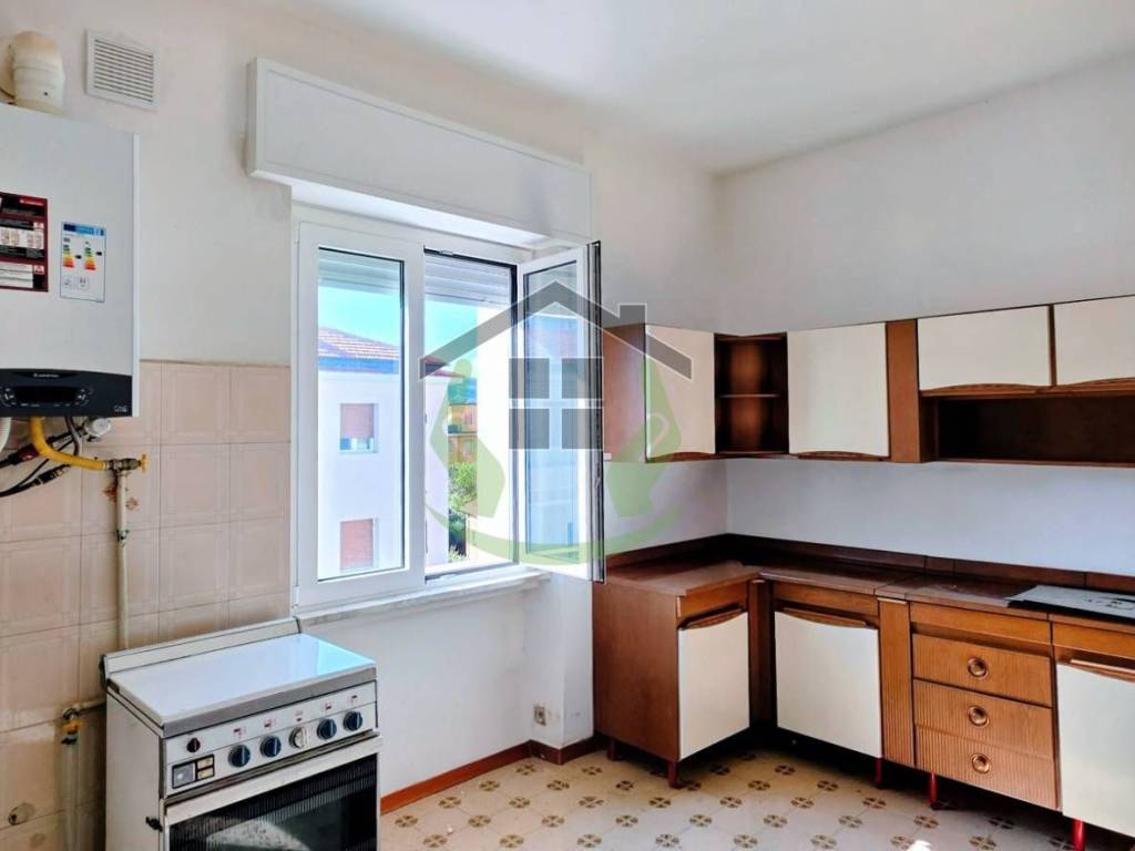Appartamento a Ascoli piceno in Via Erasmo Mari, 14 - Foto 4
