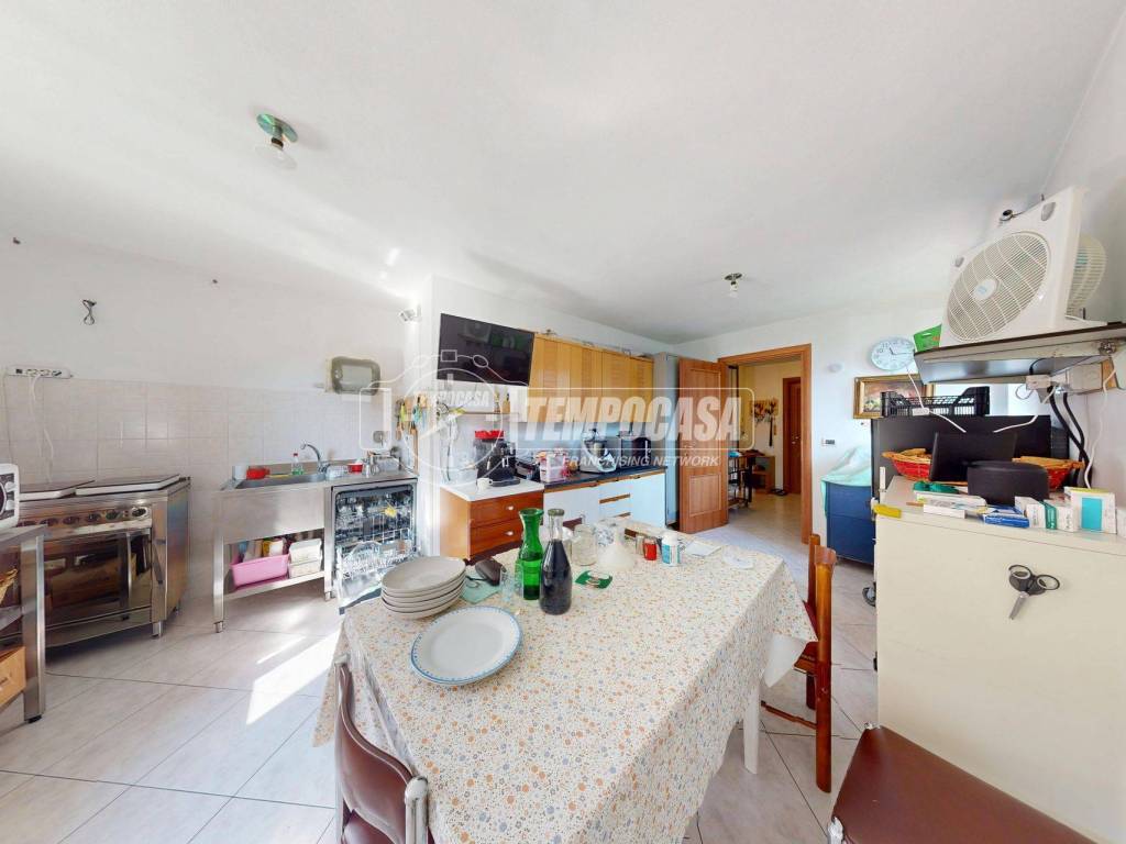 Casa indipendente a Leinì in VIA FRATELLI FIORE - Foto 4