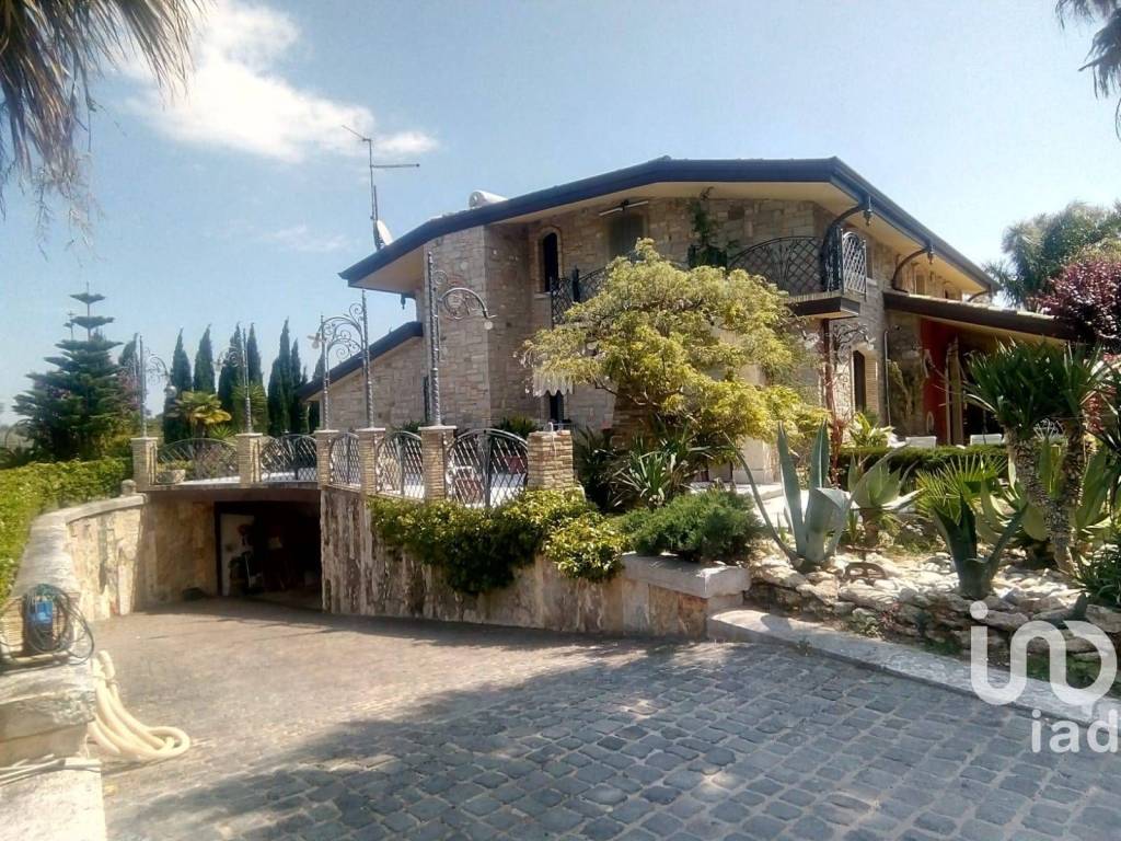 Villa a Campomarino in Via Kennedy, 109 - Foto 2