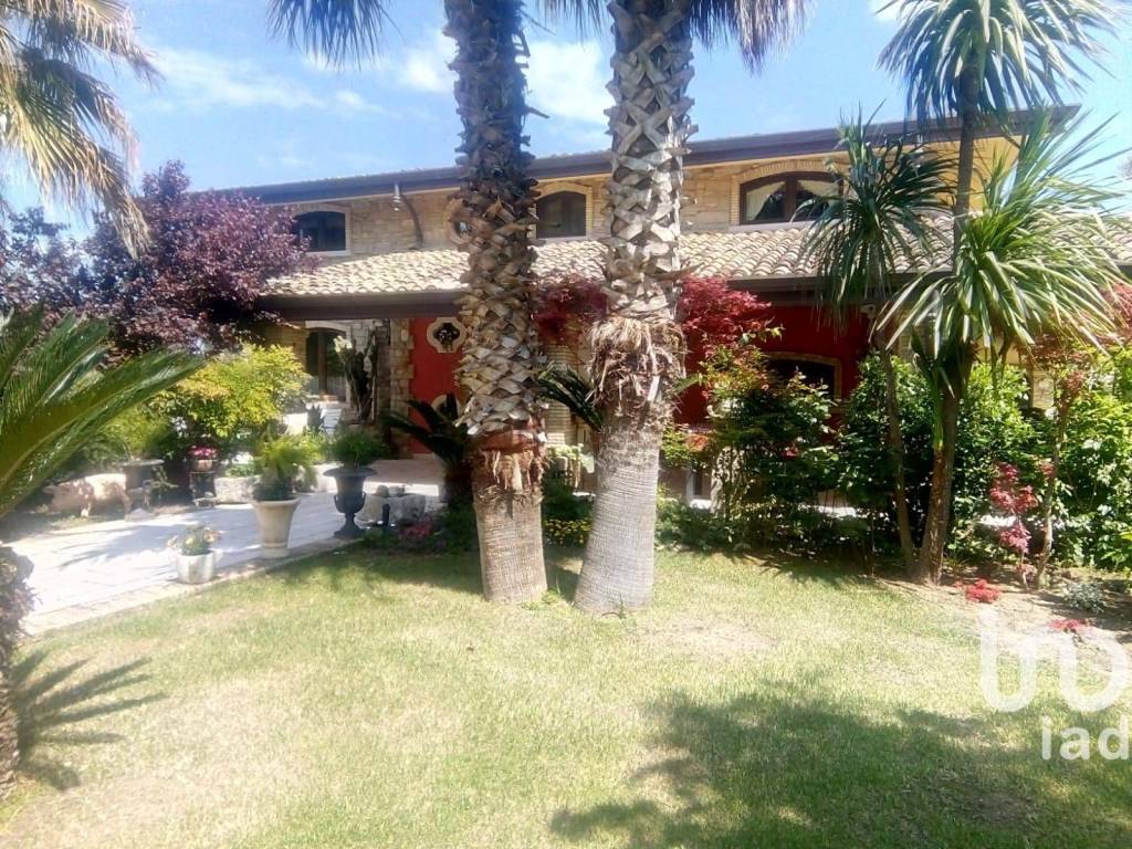 Villa a Campomarino in Via Kennedy, 109 - Foto 3