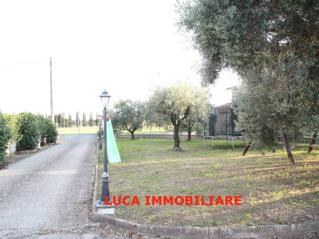 Rustico / casale a Ponte buggianese in Via Borghetto, 12 - Foto 3
