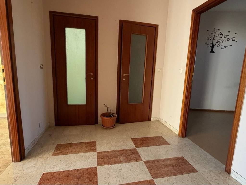 Appartamento a Rivoli in Piazza Martiri della Libertà, 6 - Foto 4