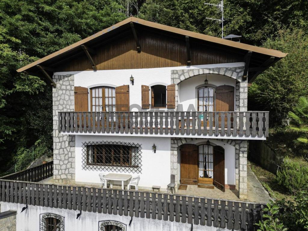 Villa a Onore in Via dei Castagni, 138 - Foto 2