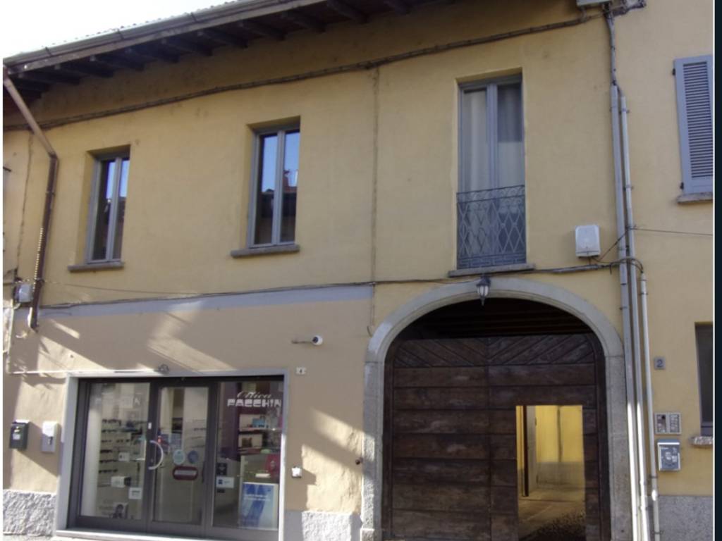 Appartamento a Samarate in Via Roma, 6 - Foto 3