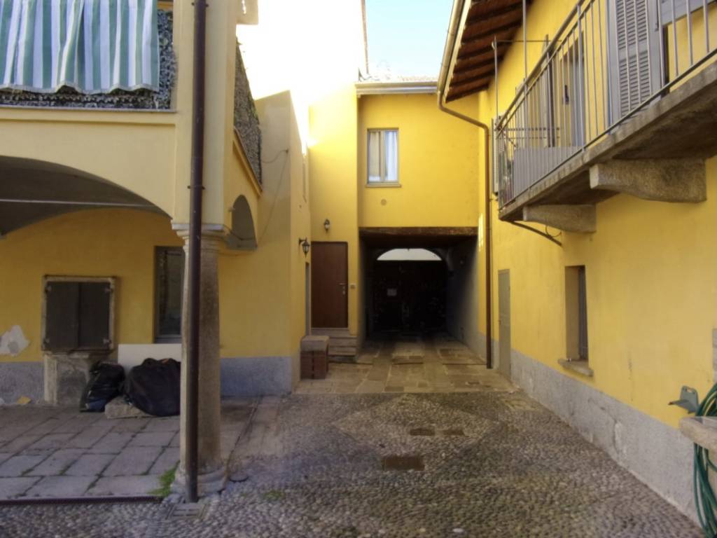 Appartamento a Samarate in Via Roma, 6 - Foto 4