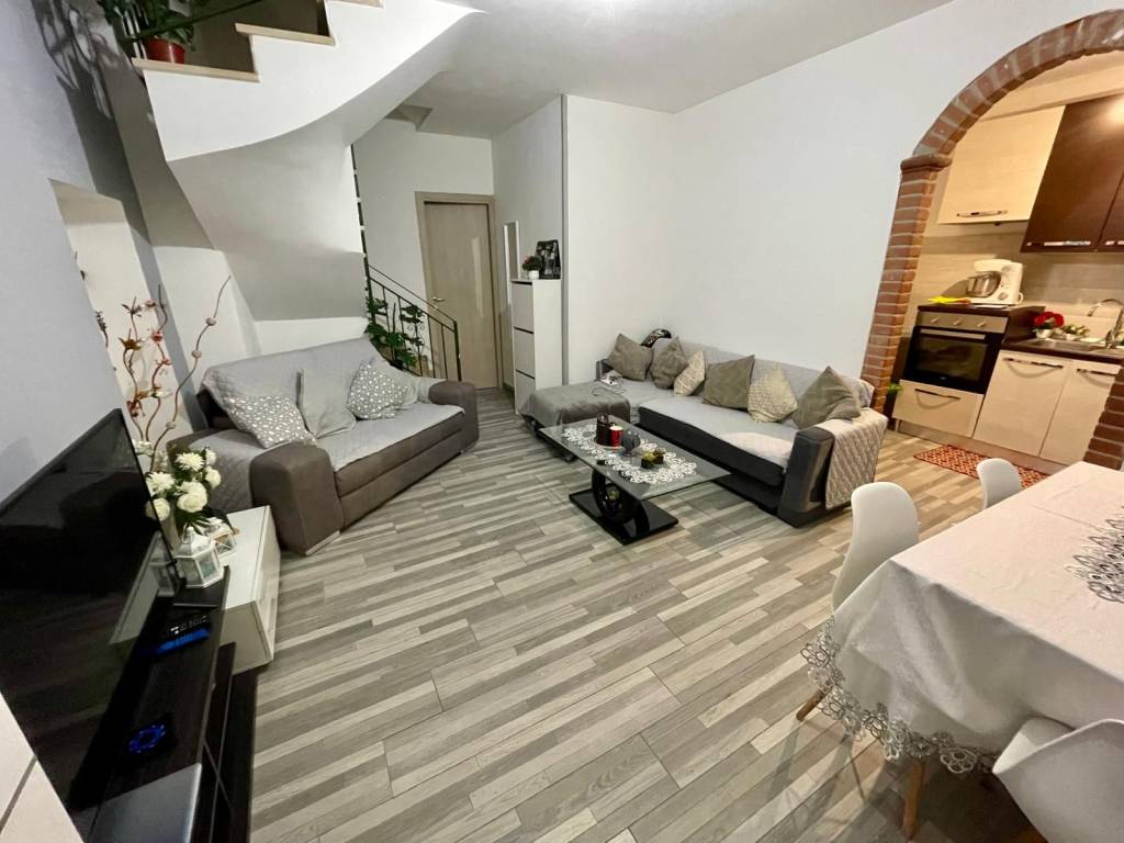 Casa indipendente a Alessandria in Via Andrea Vochieri - Foto 4