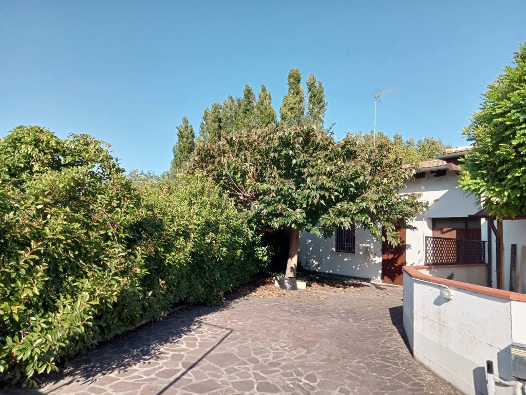 Villetta a schiera a Molinella in Via Carreggiata - Foto 2