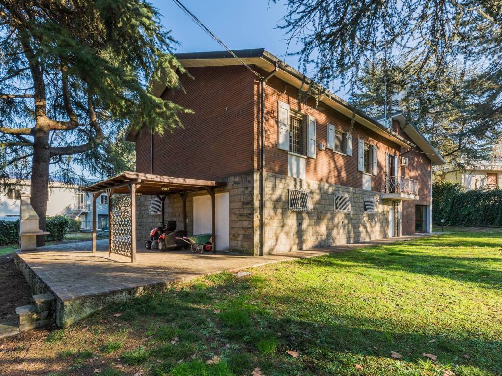 Villa a Casalecchio di reno in Via L. da Vinci - Foto 5