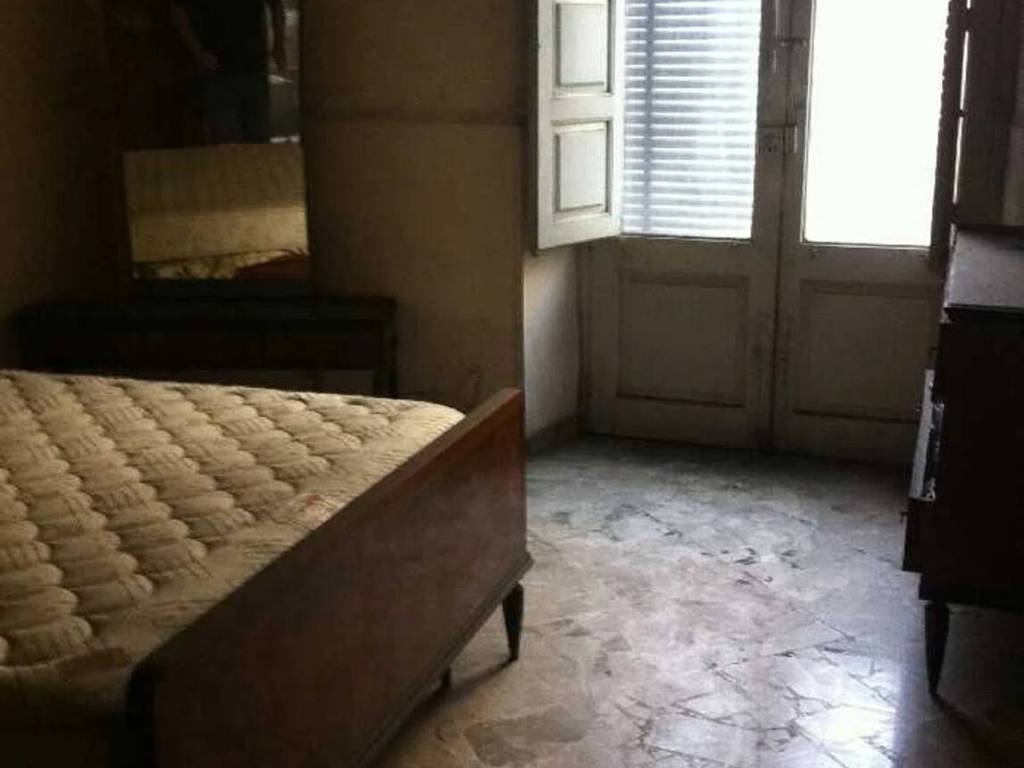 Palazzo / stabile a Giarre - Foto 2