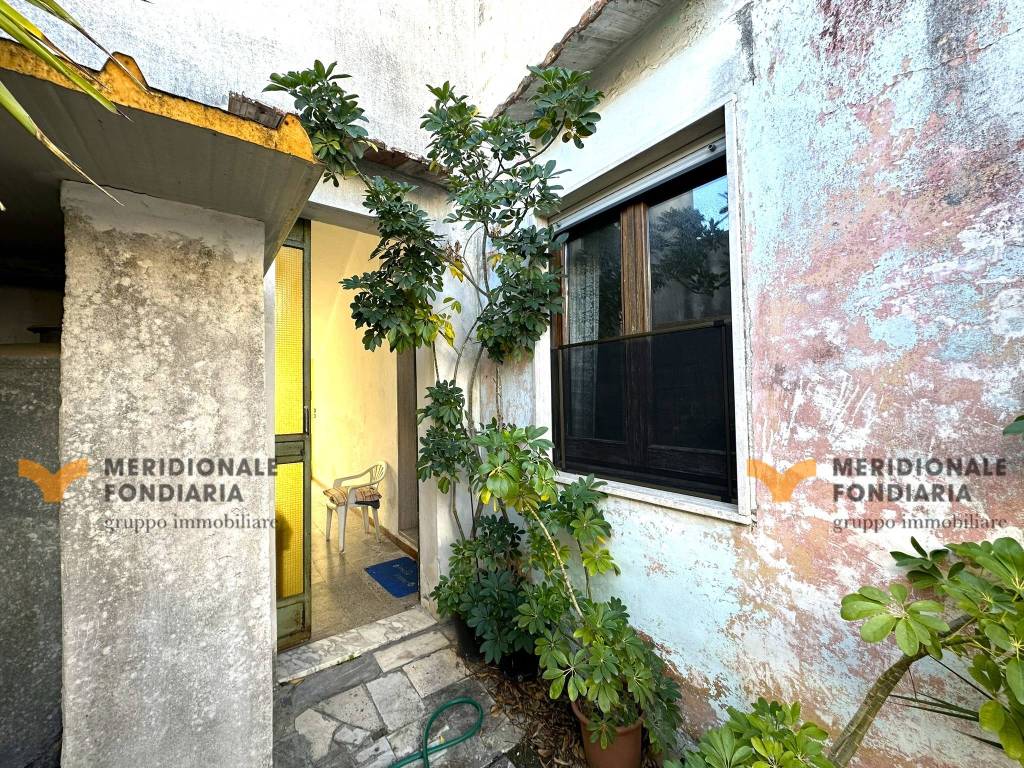 Casa indipendente a Lecce in Via Antonio Zimbalo - Foto 3