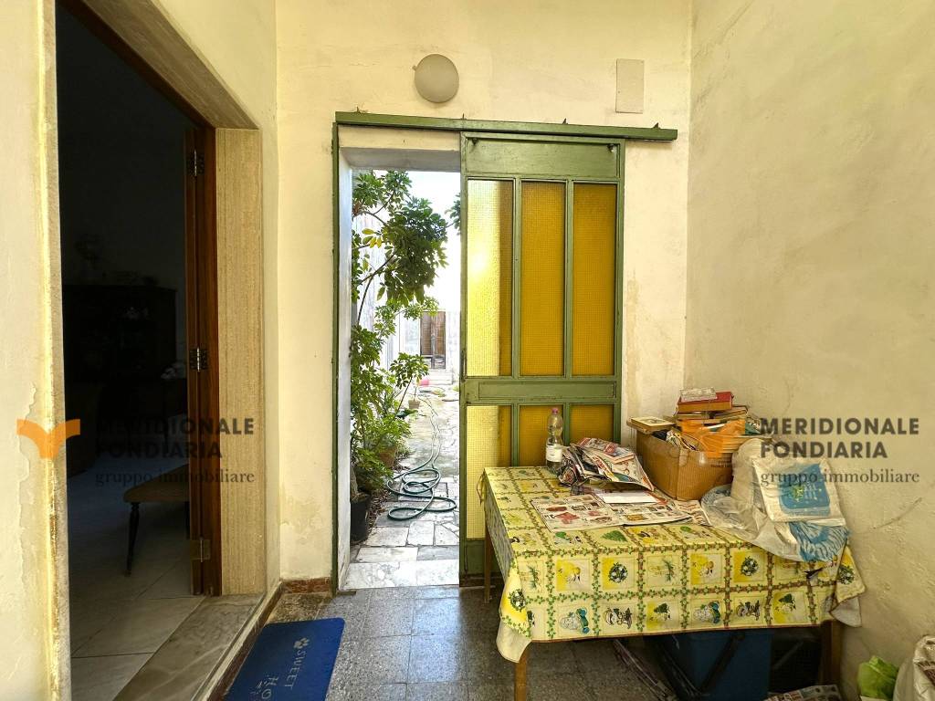 Casa indipendente a Lecce in Via Antonio Zimbalo - Foto 5