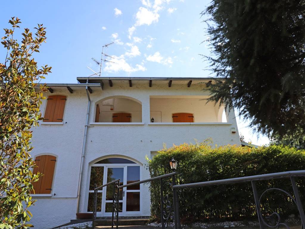 Villa a Montechiarugolo in Via Niccolò Paganini - Foto 2