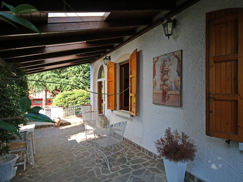 Villa a Montechiarugolo in Via Niccolò Paganini - Foto 4