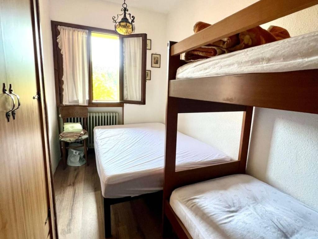 Appartamento a Tonezza del cimone in Contrada Campana, 24 - Foto 3