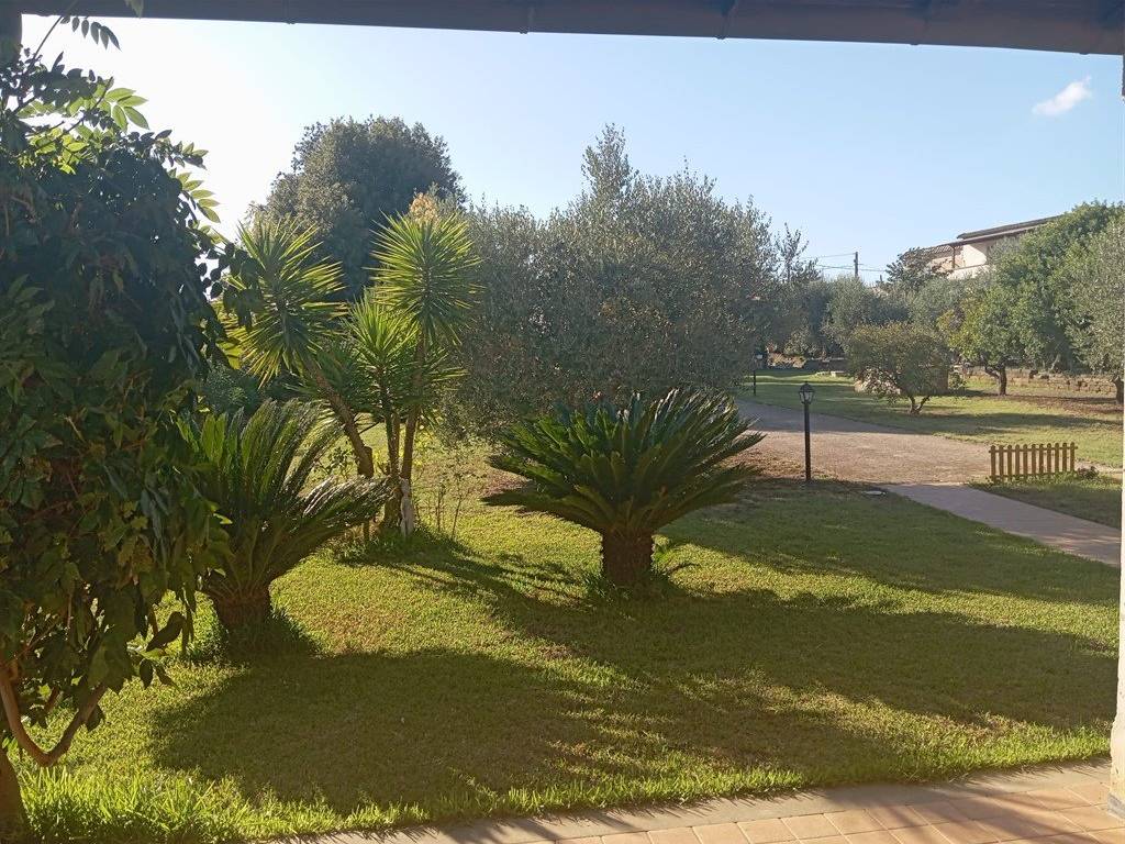Villa a Lanuvio in Via Riserva della Bandita - Foto 3