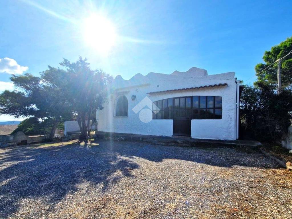 Villa a Sant'antioco in LOCALITA' CALA SAPONE - Foto 2