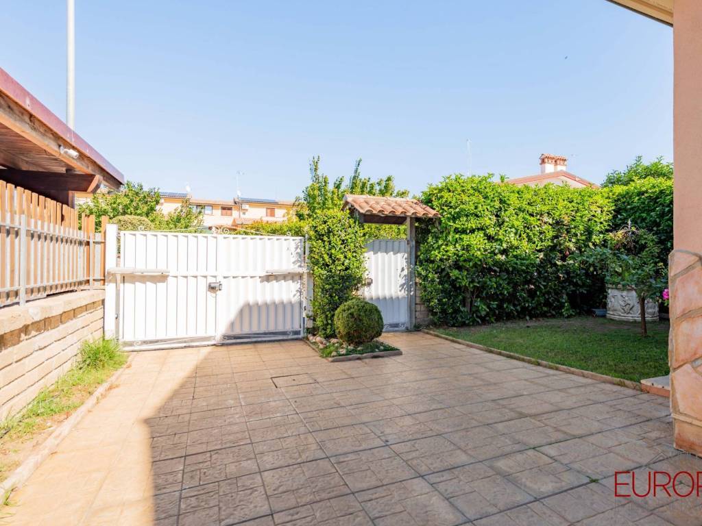 Villa a Cerveteri in Via Colle dell'Asino, 8 - Foto 4