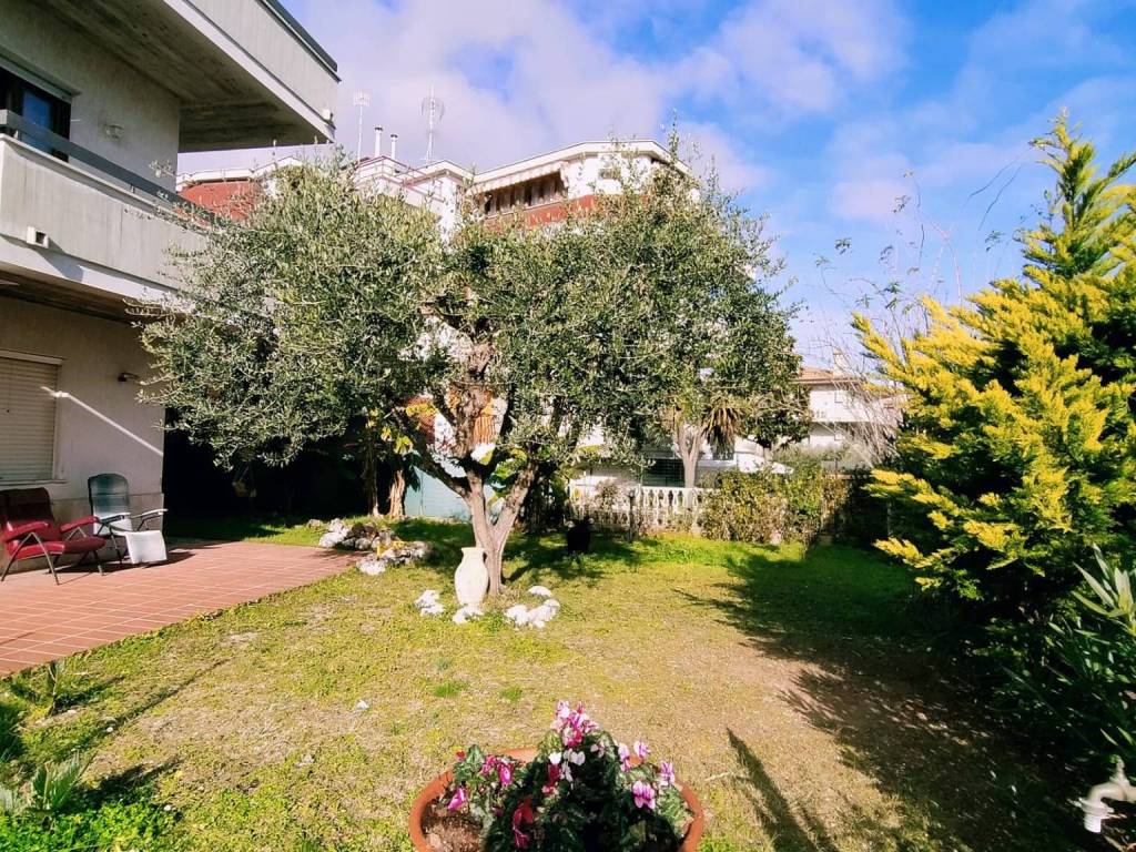 Appartamento a Grottammare in Via Firenze - Foto 2
