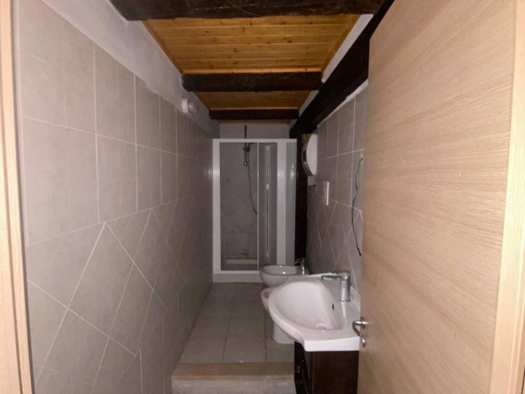Appartamento a Crotone in Via Ducarne, 30 - Foto 4