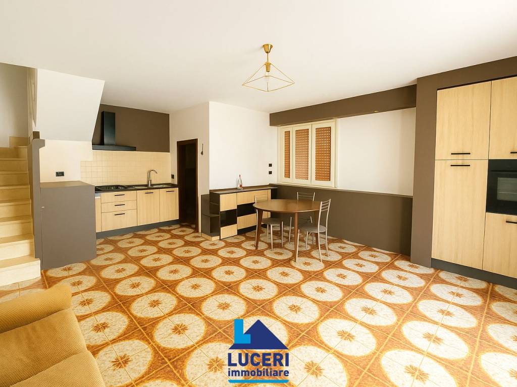 Casa indipendente a Neviano in Via Pietro Micca - Foto 2