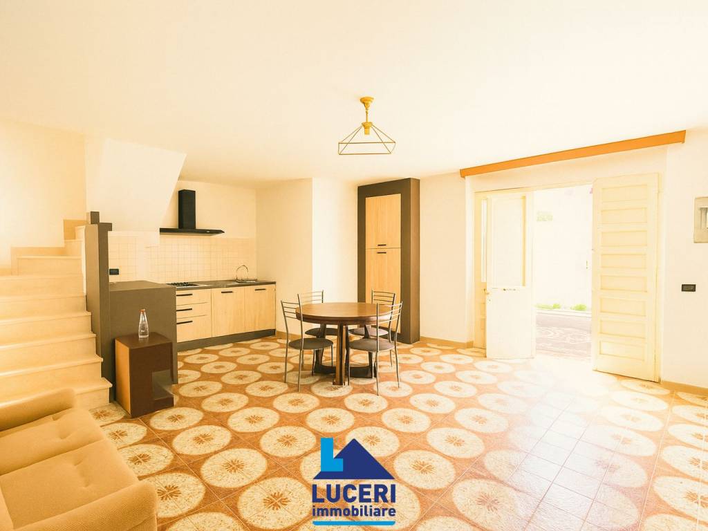 Casa indipendente a Neviano in Via Pietro Micca - Foto 3