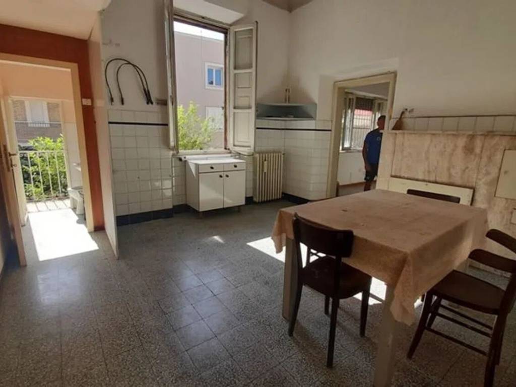 Appartamento a San benedetto del tronto in Via Montello, 10 - Foto 3