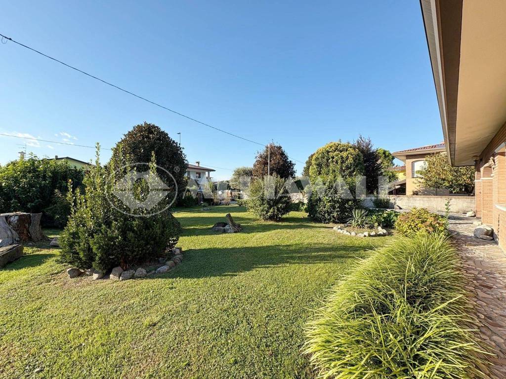 Villa a Concordia sagittaria in Via Spareda, 481 - Foto 3