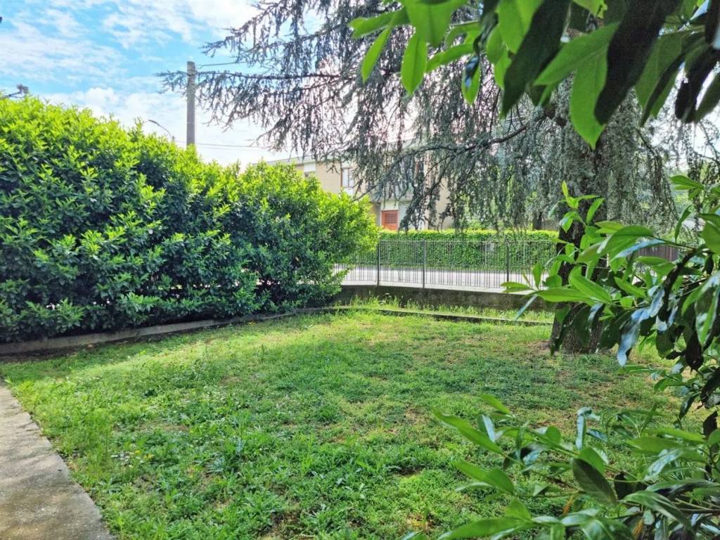 Villa a Stradella in Via Panizzardi, 2 - Foto 5