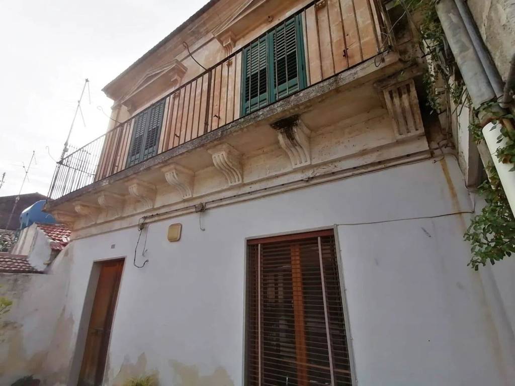 Palazzo / stabile a Modica in Via Marchesa Tedeschi - Foto 3