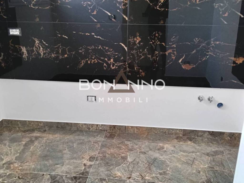 Palazzo / stabile a Avola in Via Montanara, 34 - Foto 2