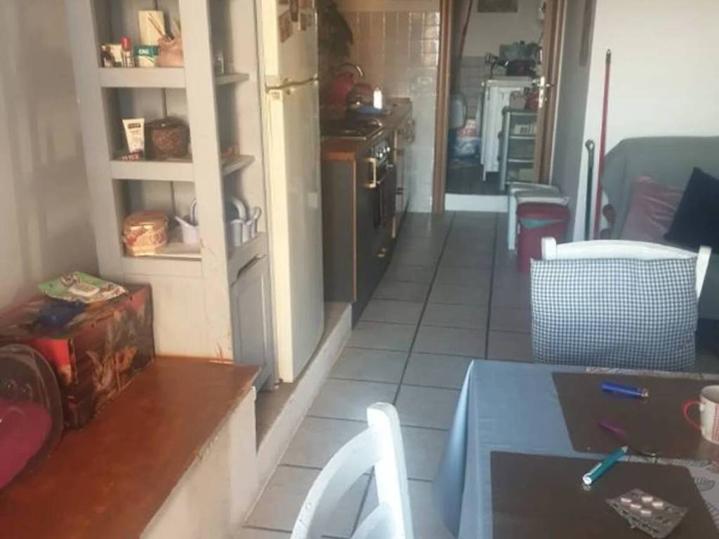 Appartamento a Terracina in Vi Campo Dei Fiori - Foto 4
