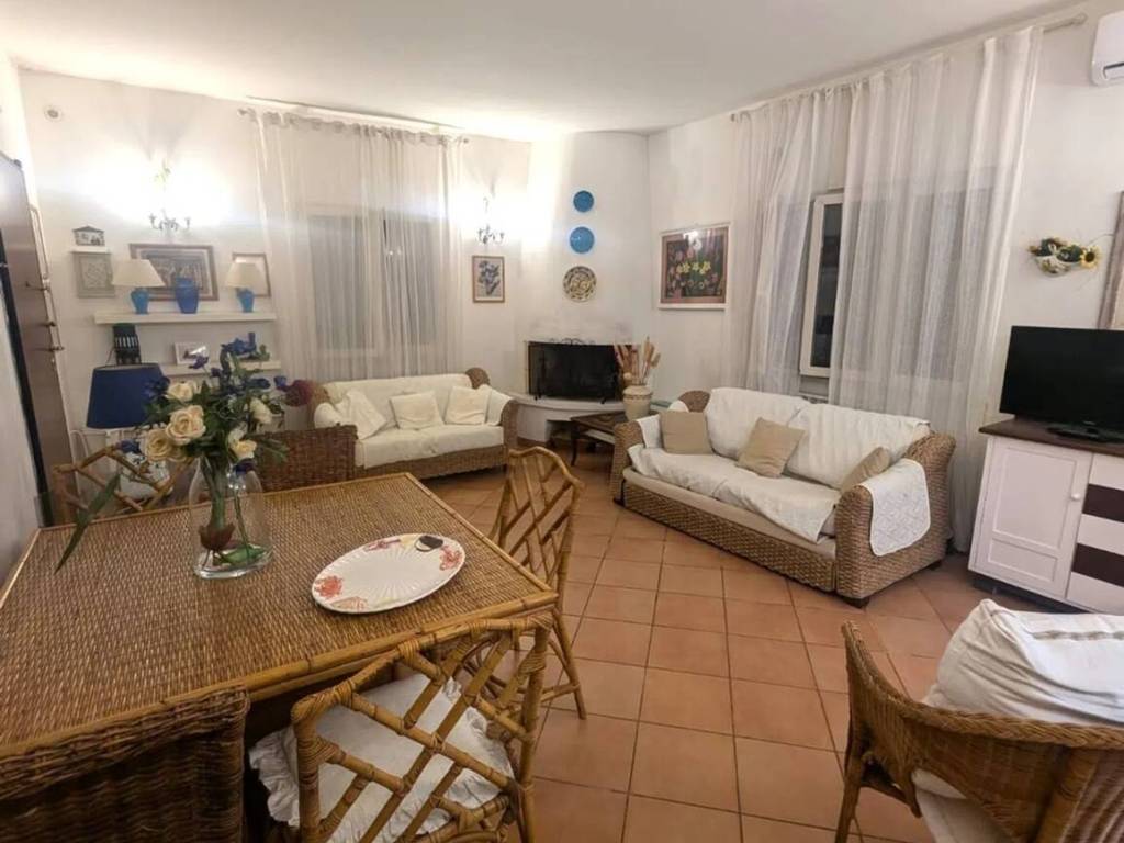 Villa a Terracina in Via Caselle - Foto 3