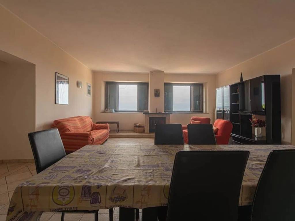 Appartamento a Terracina in Via Villa Franca, 1 - Foto 4
