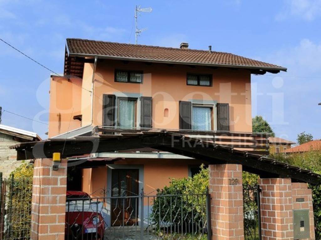 Casa indipendente a Cossato in Via Imer Zona, 129 - Foto 2