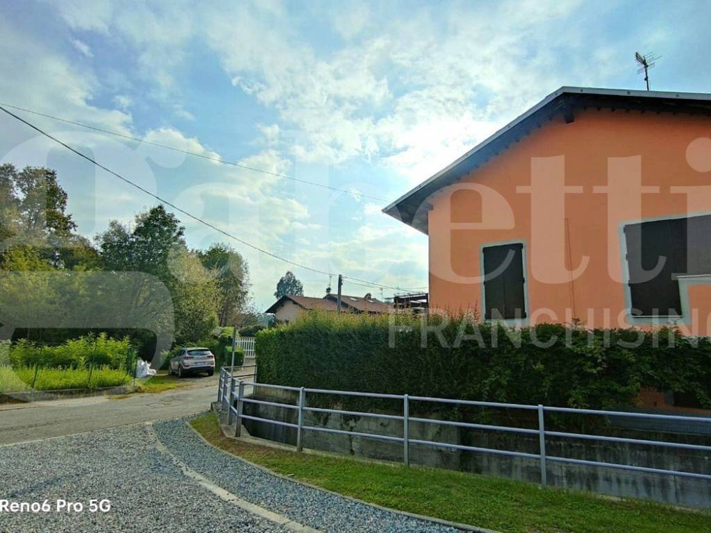 Casa indipendente a Cossato in Via Imer Zona, 129 - Foto 3
