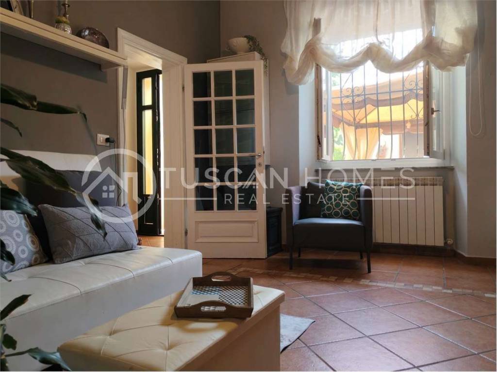Villa a Barga in via ROMA, 14 - Foto 4