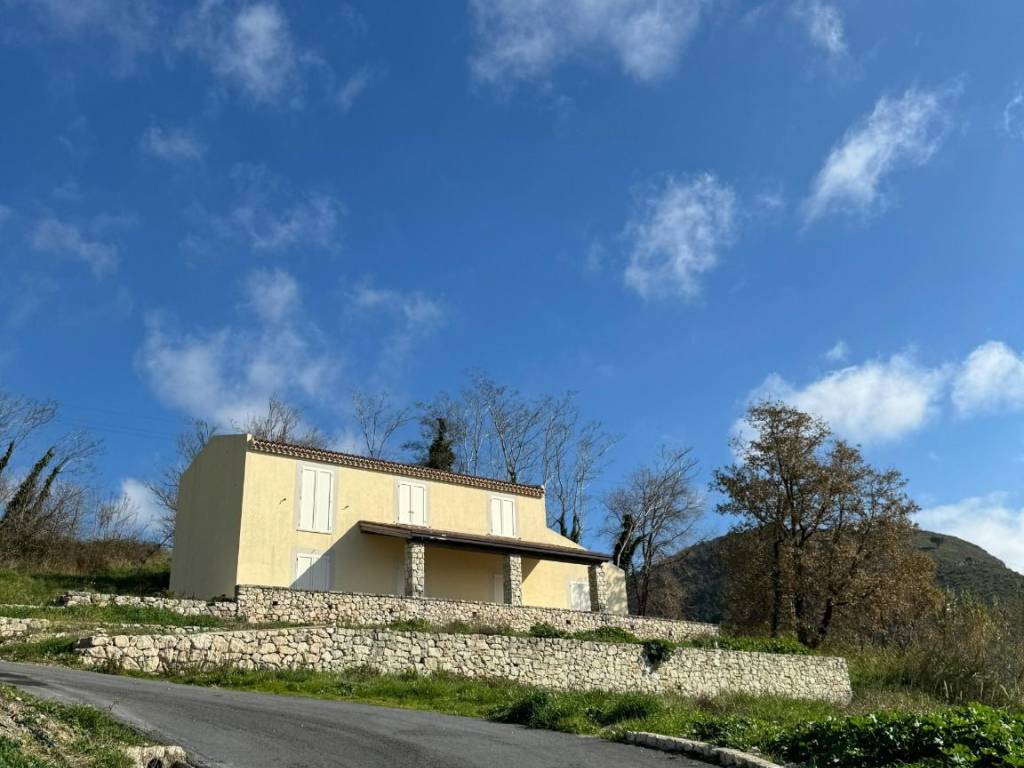Villa a Cetraro in Contrada Caparrua, snc - Foto 5