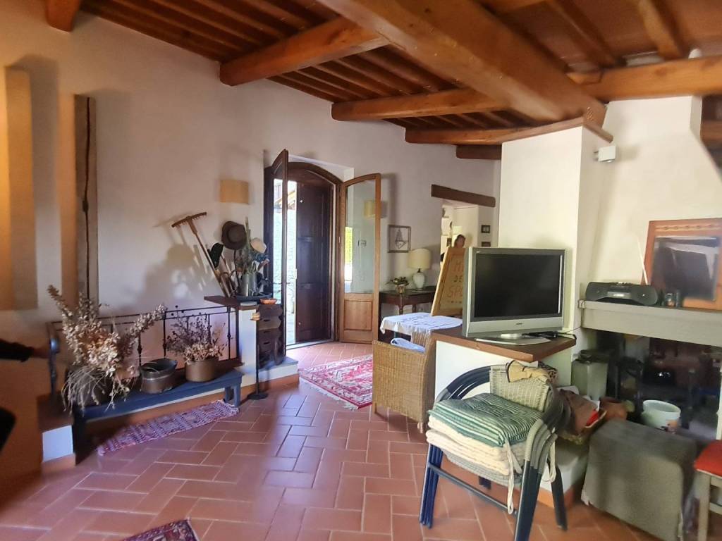 Casa indipendente a Pontassieve in Via di Gricigliano - Foto 4