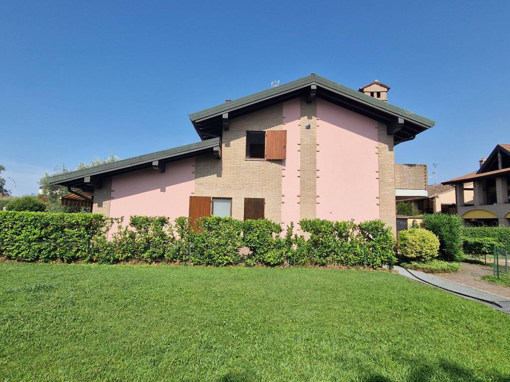 Villetta a schiera a Montichiari in Via Cornelio - Foto 4