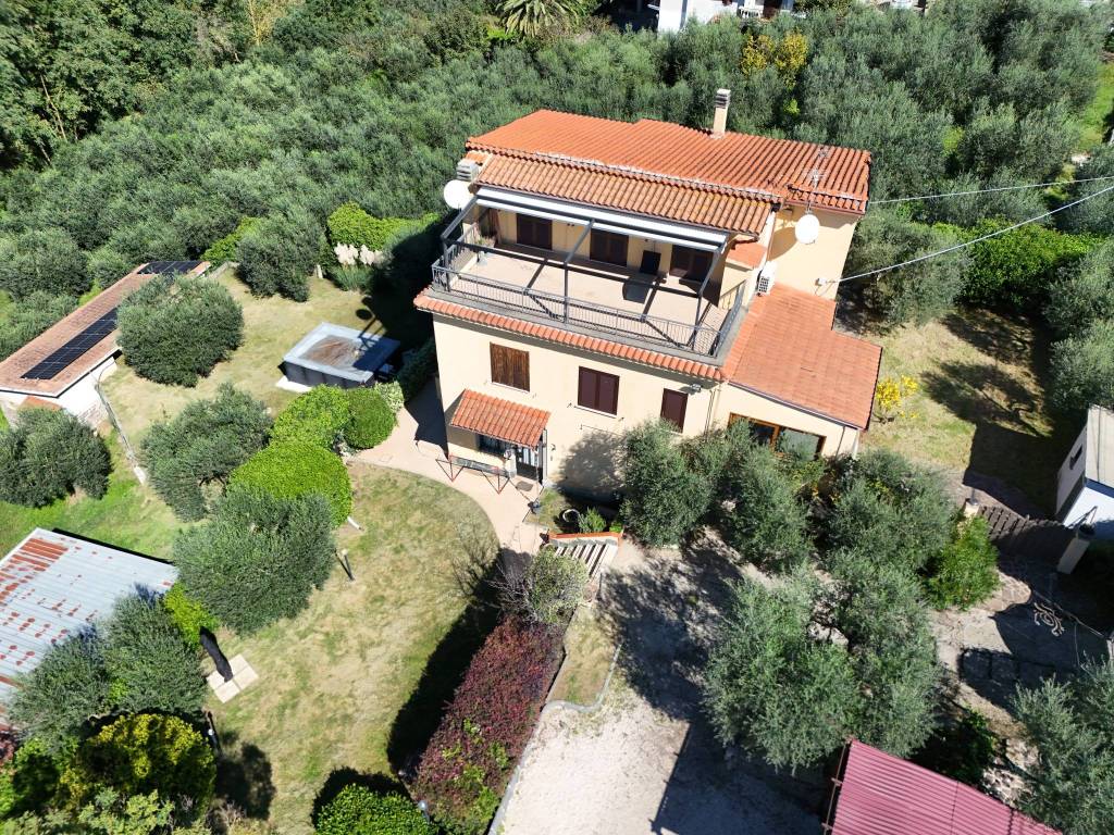 Villa a Paliano in Contrada Poggio Romano, 2 - Foto 2