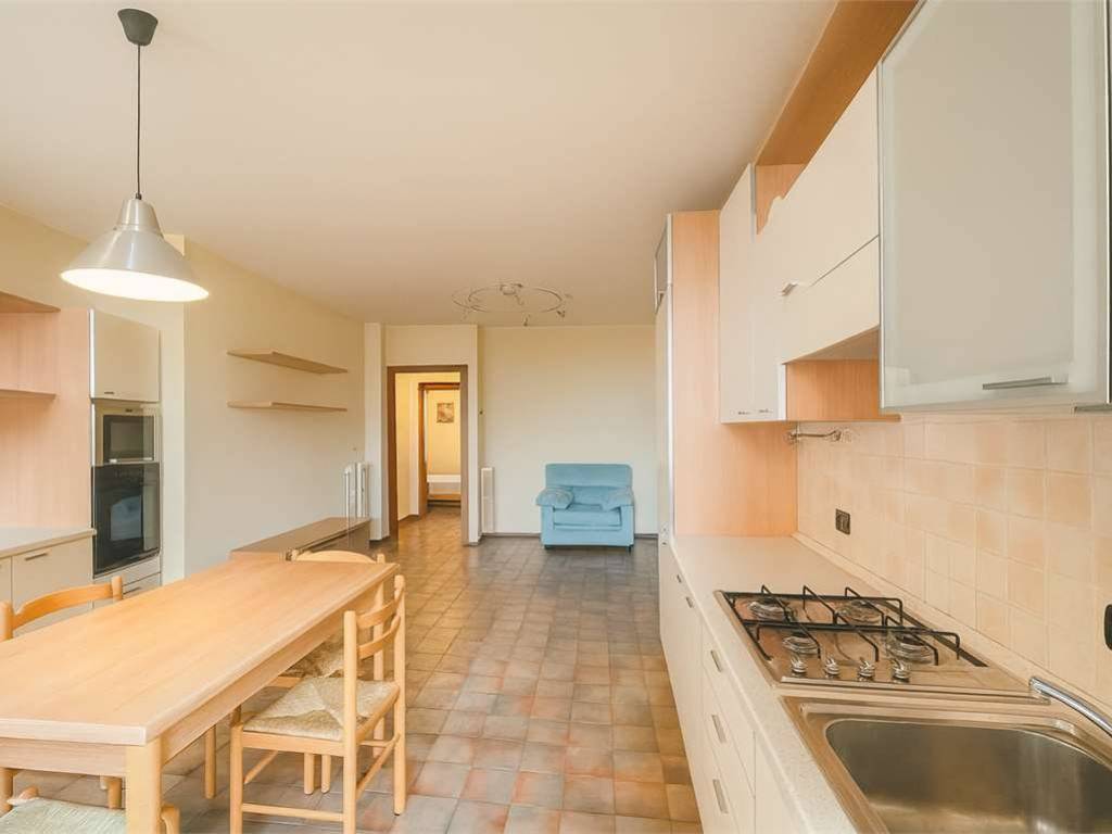 Appartamento a Clusone in Via Cifrondi - Foto 2