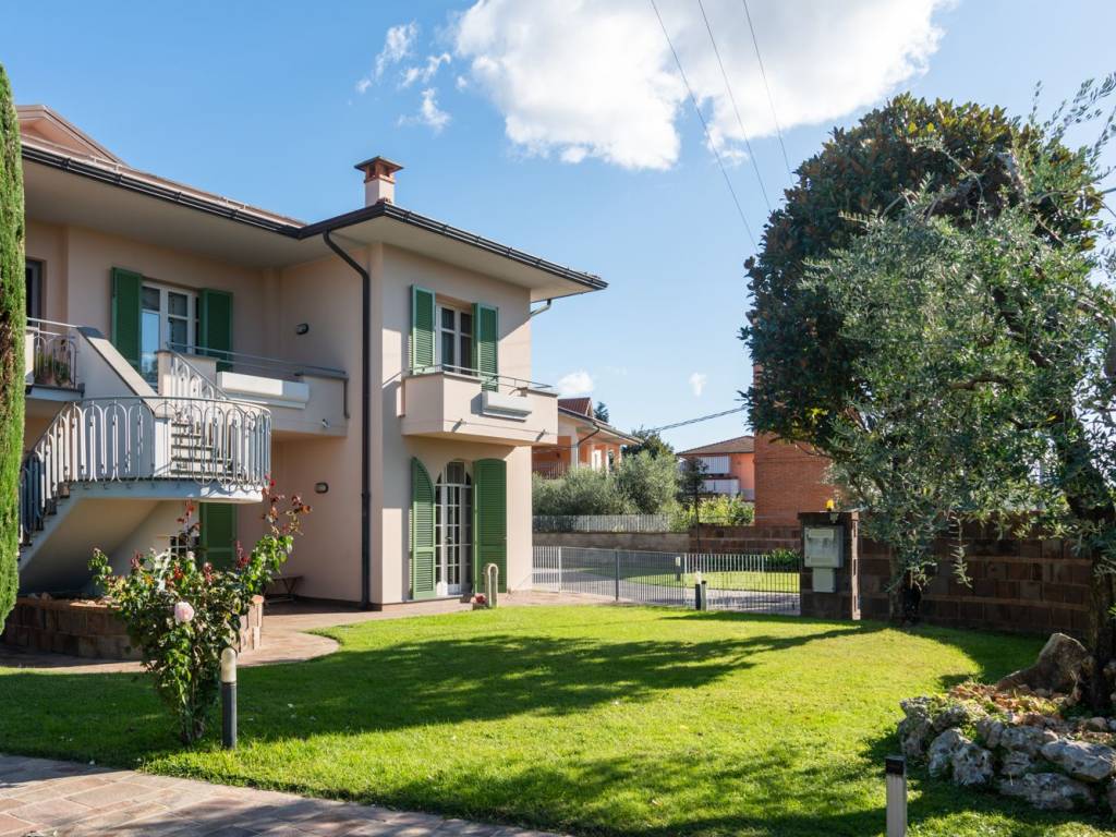 Appartamento a Casciana terme lari in Via Livornese Ovest, 104 - Foto 2