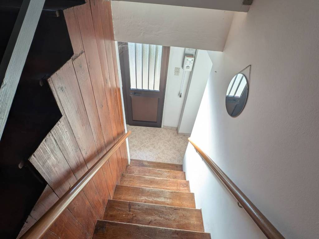 Casa indipendente a Vittorio veneto in Via Formeniga, 9 - Foto 3