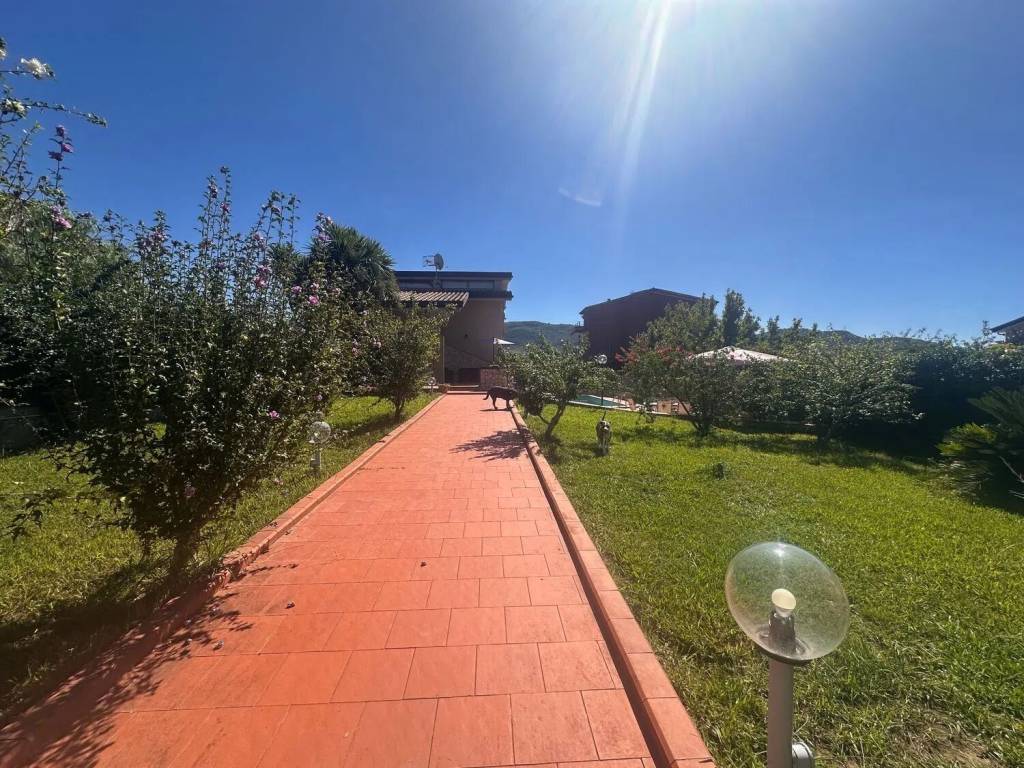 Villa a Giffoni sei casali in Via Serroni, 161 - Foto 2