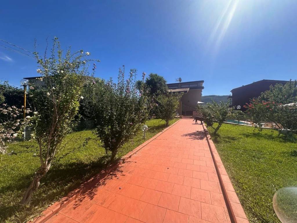 Villa a Giffoni sei casali in Via Serroni, 161 - Foto 4