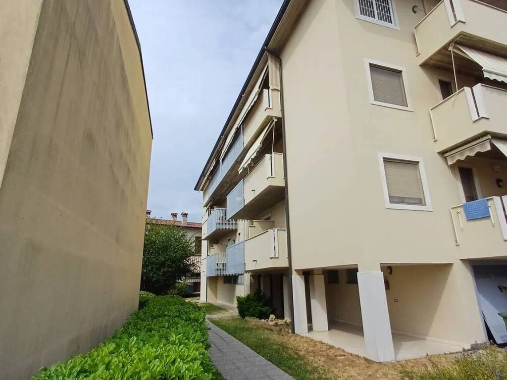 Appartamento a Sant'angelo lodigiano in Via Fratelli Barasa - Foto 3