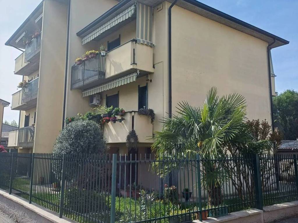 Appartamento a Sant'angelo lodigiano in Via Nazario Sauro - Foto 2