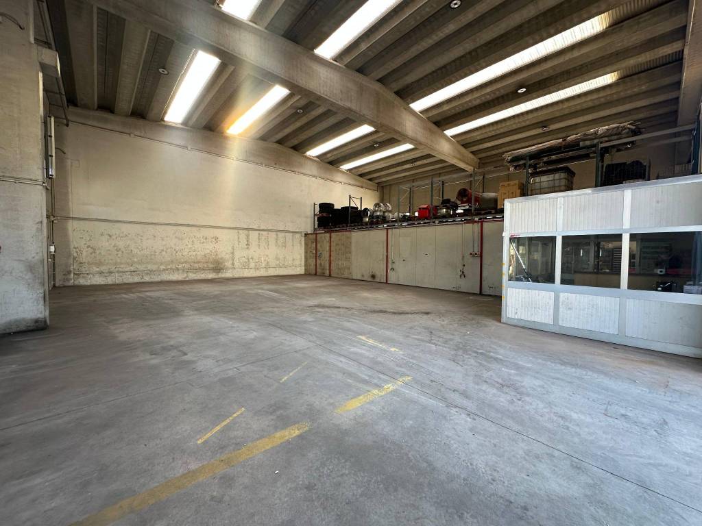 Immobile a Ala in Via Enrico Fermi, 13 - Foto 3